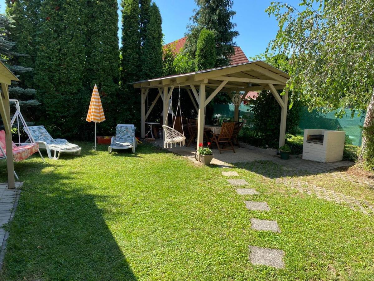 באלאטונסארסו Sommer Ferienhaus מראה חיצוני תמונה